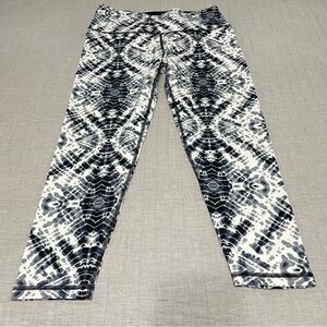 VS Sport Knockout Black White Tie Dye Leggings Women’s Large Athleisure Gym
